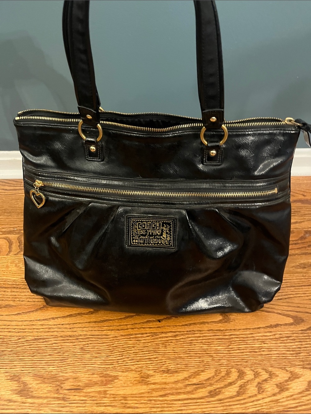 Coach Poppy Daisy Black Patent Leather Large Tote Shoulder Bag Purse F20004 COA